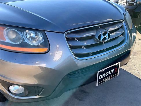 Used 2011 Hyundai Santa Fe Limited w/ Navigation Pkg 4 image 27