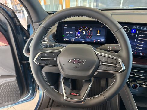 New 2026 Chevrolet Traverse Z71 w/ Driver Confidence Package image 25