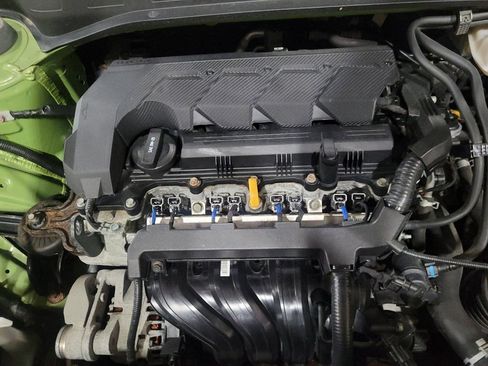 Used 2020 Hyundai Venue SEL w/ Convenience Package FWD image 30
