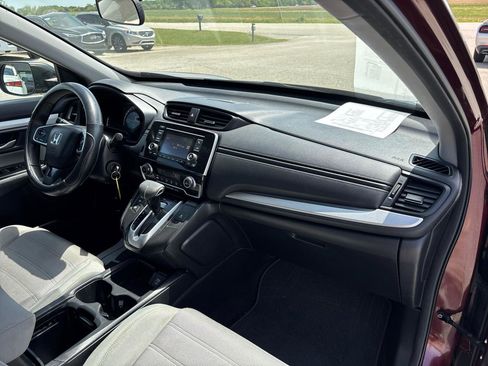 Used 2018 Honda CR-V LX image 24