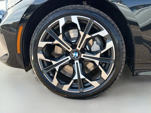 New 2026 BMW 330i Sedan w/ Convenience Package image 42