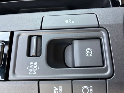 New 2026 Toyota Prius XLE image 36