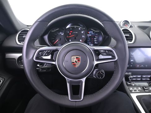 Certified 2025 Porsche 718 Cayman RWD image 31