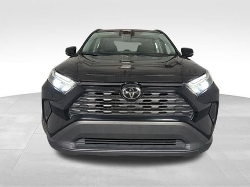 Used 2024 Toyota RAV4 XLE image 3