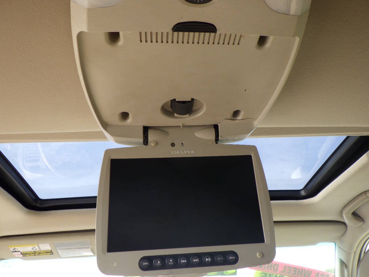 Used 2004 Toyota Land Cruiser AWD/4WD image 36
