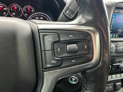 Used 2019 Chevrolet Silverado 1500 LT w/ Texas Edition image 23