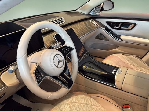 Used 2021 Mercedes-Benz S 580 4MATIC Sedan image 11