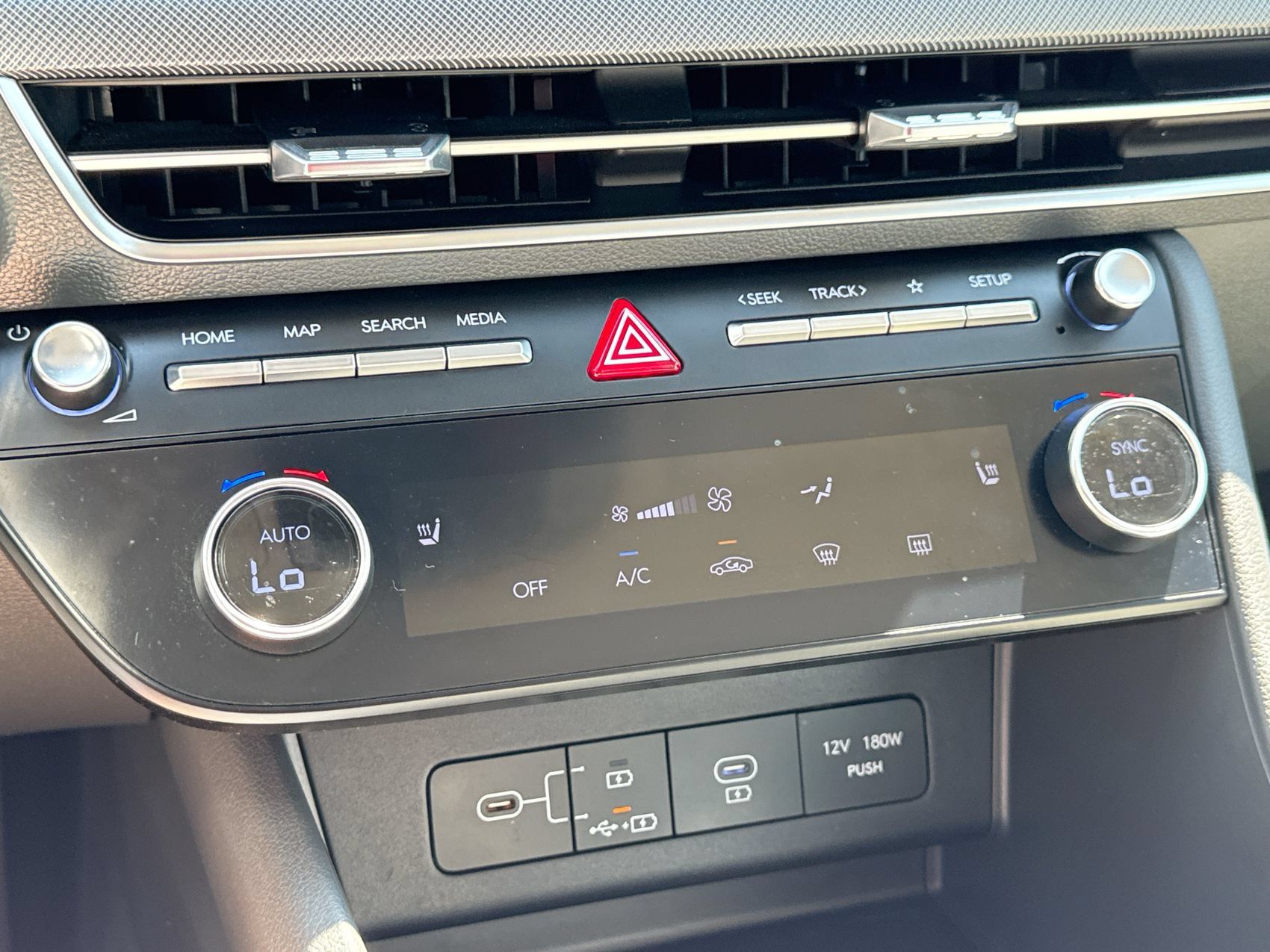 Used 2025 Hyundai Sonata SEL FWD image 18