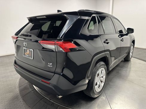 Used 2019 Toyota RAV4 LE w/ All Weather Liner Package AWD/4WD image 12