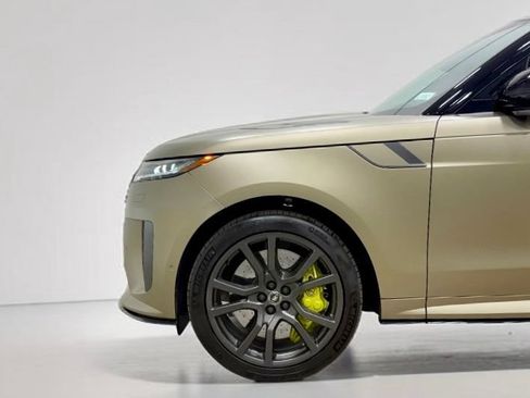 Used 2024 Land Rover Range Rover Sport SV Edition One Carbon Bronze AWD/4WD image 17