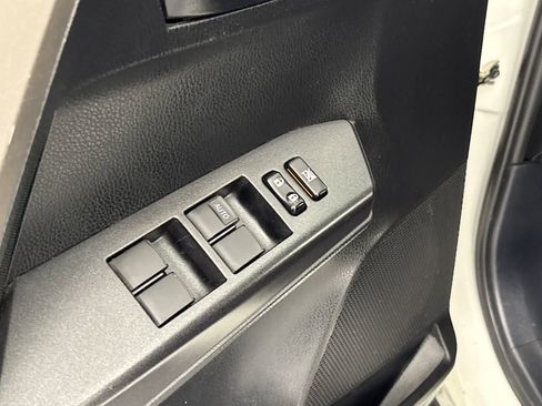 Used 2018 Toyota RAV4 LE image 11