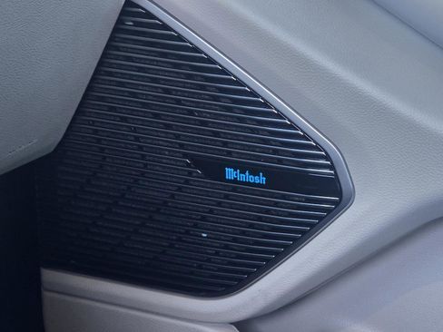 Used 2021 Jeep Grand Cherokee L Overland image 12