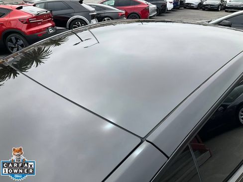 Used 2023 Tesla Model Y Long Range AWD/4WD image 96