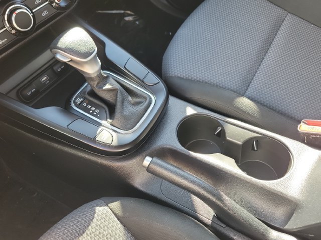 Used 2025 Kia Soul LX FWD image 15