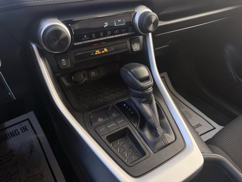 Used 2024 Toyota RAV4 LE image 16