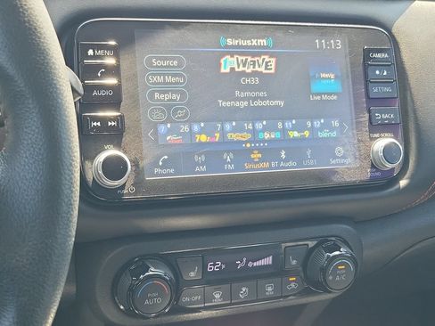 Used 2024 Nissan Kicks SR w/ SR Premium Package FWD image 25