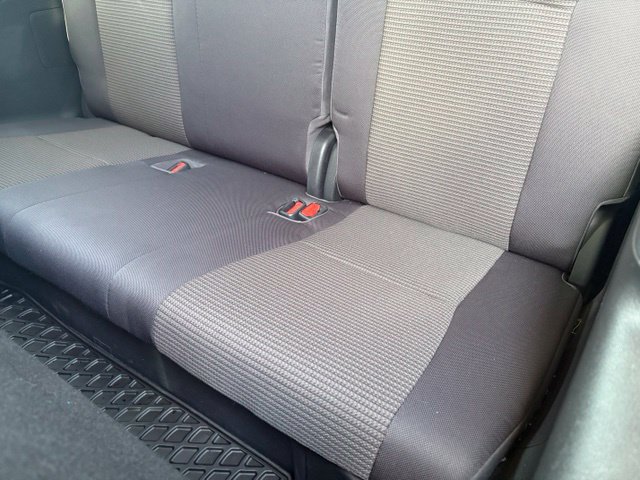 Used 2022 Toyota Highlander LE AWD/4WD image 12