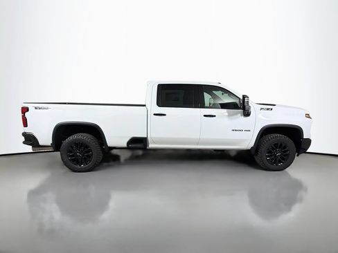 New 2026 Chevrolet Silverado 3500 LTZ w/ Trail Boss Package AWD/4WD image 4