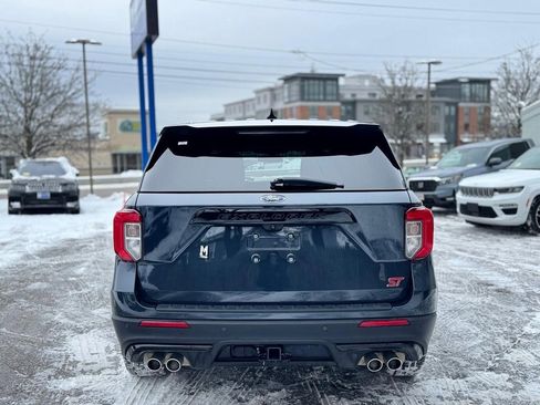 Used 2022 Ford Explorer ST image 5