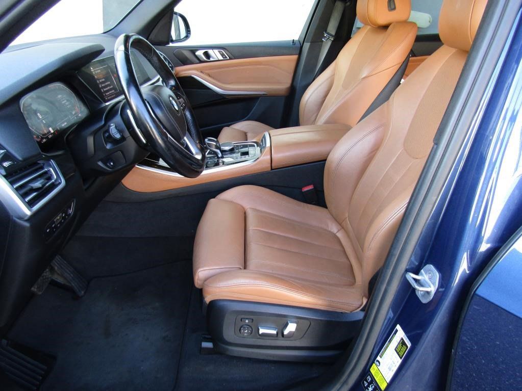 Used 2019 BMW X5 xDrive40i w/ Convenience Package AWD/4WD image 13