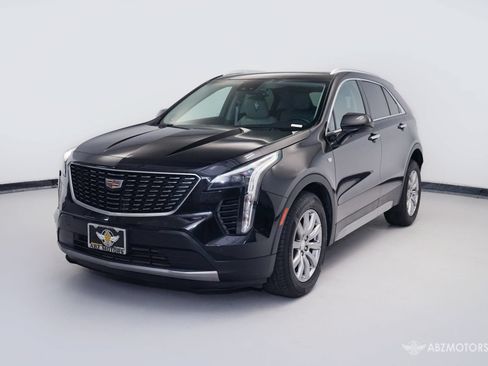 Used 2020 Cadillac XT4 Premium Luxury w/ Driver Awareness Package AWD/4WD image 2