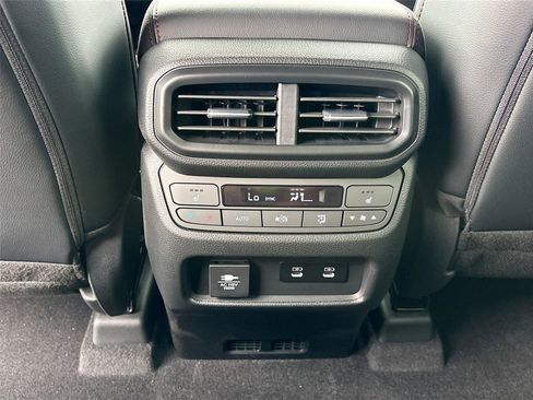 New 2026 Honda Pilot Black Edition image 31