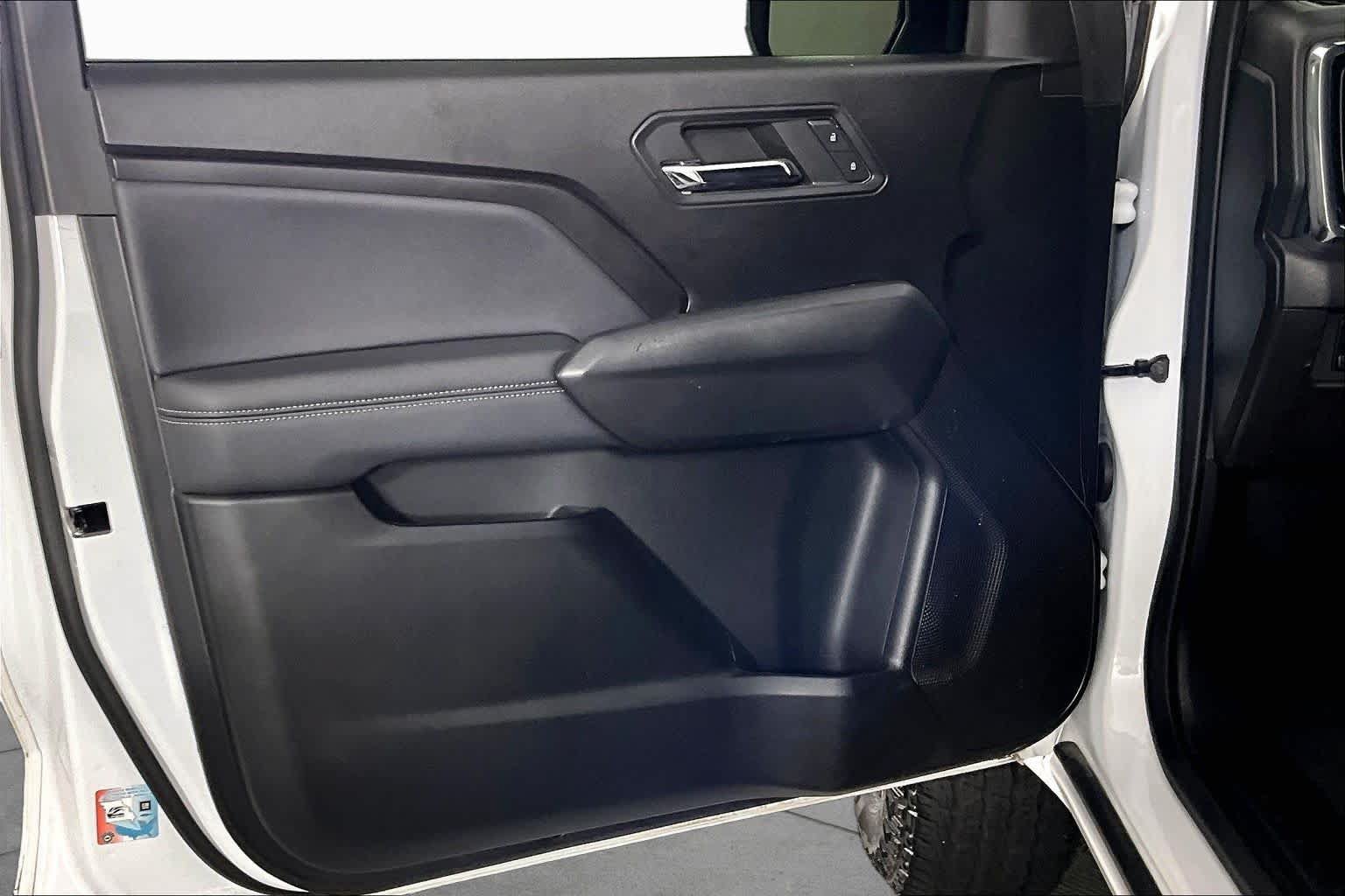 Used 2024 GMC Canyon Elevation w/ Elevation Premium Package RWD image 20