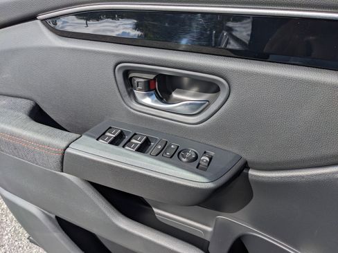 Used 2026 Honda Pilot Sport image 20