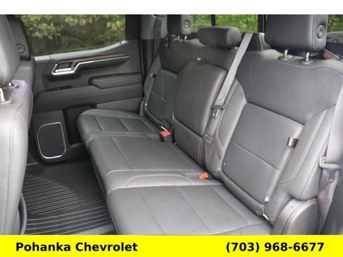 Certified 2023 GMC Sierra 1500 SLT w/ SLT Convenience Package AWD/4WD image 30