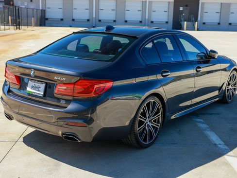 Used 2017 BMW 540i xDrive image 16