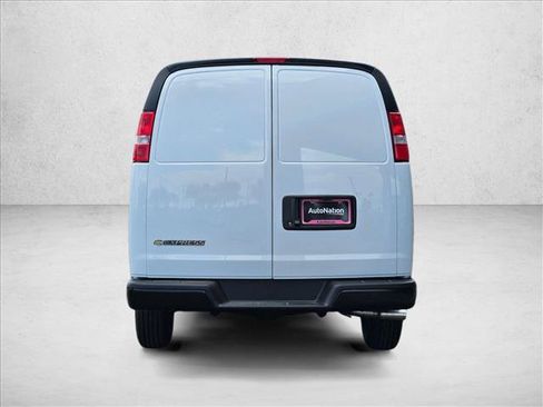 New 2026 Chevrolet Express 2500 Extended w/ Driver Convenience Package RWD image 8