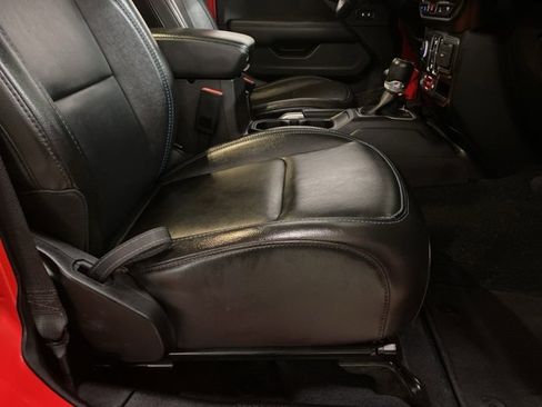 Used 2022 Jeep Wrangler Unlimited Rubicon 4xe w/ Cold Weather Group image 80