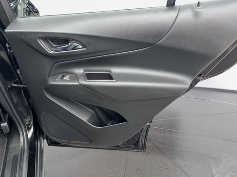 Used 2020 Chevrolet Equinox LT image 24