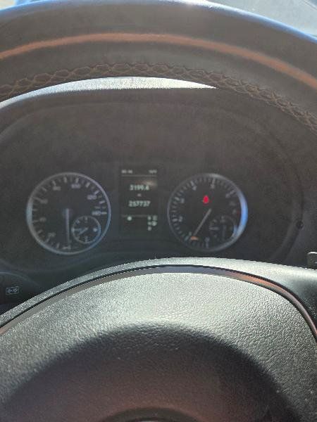 Used 2016 Mercedes-Benz Metris Passenger image 9