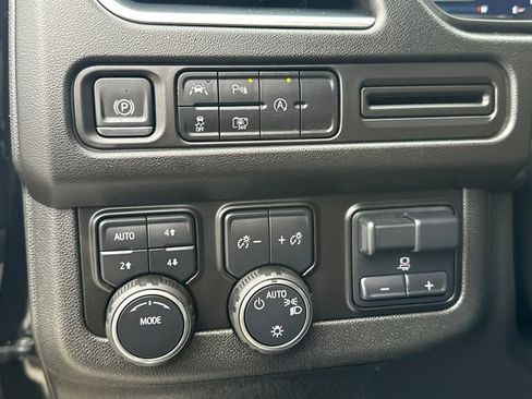 Used 2024 Chevrolet Tahoe RST w/ Luxury Package image 26