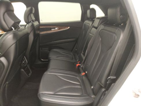 Used 2016 Lincoln MKX Reserve w/ Technology Package image 18