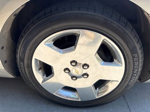 Used 2006 Chevrolet Impala SS FWD image 27