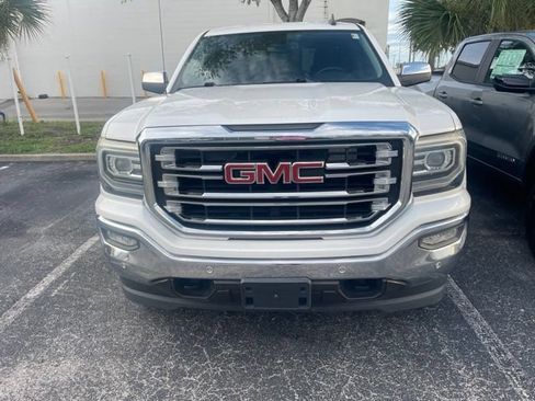 Used 2018 GMC Sierra 1500 SLT AWD/4WD image 2