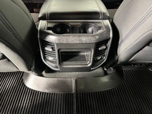 Used 2021 RAM 1500 Big Horn AWD/4WD image 38