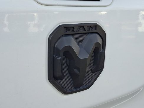 Used 2022 RAM 1500 Big Horn image 30