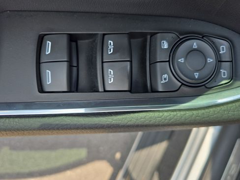 Used 2024 GMC Sierra 1500 Denali AWD/4WD image 27