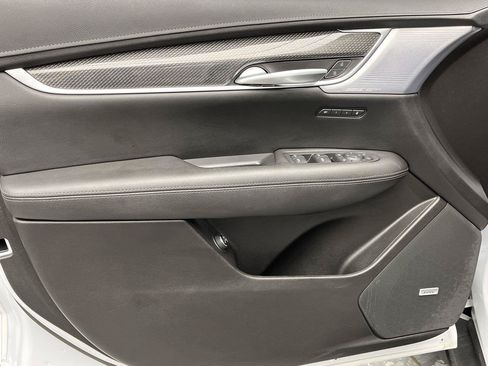 Used 2024 Cadillac XT5 Sportv w/ LPO, Floor Liner Package AWD/4WD image 8