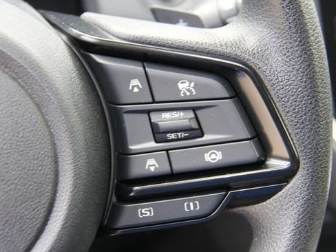 Used 2024 Subaru Crosstrek 2.0i Premium AWD/4WD image 23