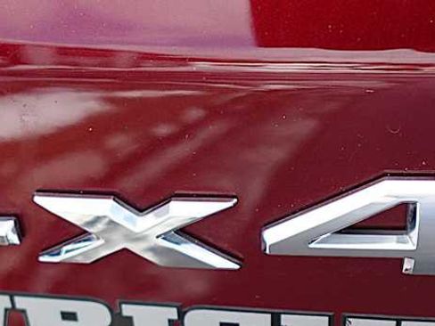 Used 2022 Jeep Compass Limited image 11