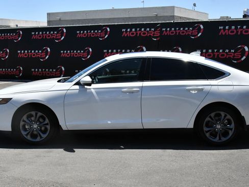 Used 2023 Honda Accord EX image 4