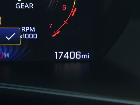 Used 2024 Chevrolet Colorado Trail Boss w/ Technology Package image 28