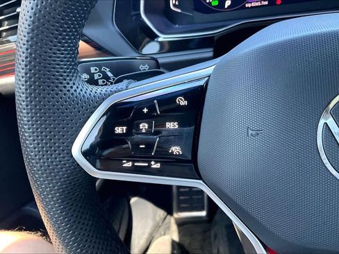 Used 2024 Volkswagen Jetta GLI Autobahn image 24