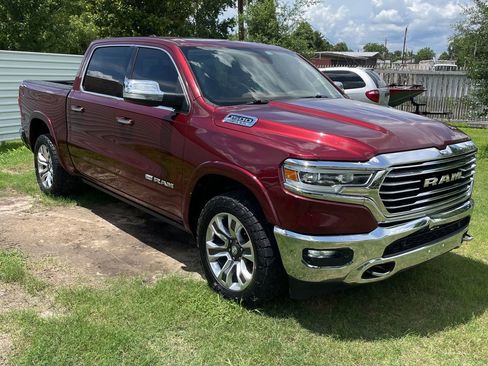 Used 2019 RAM 1500 Limited AWD/4WD image 2