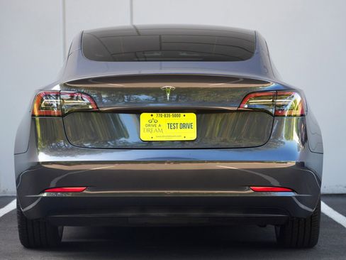 Used 2023 Tesla Model 3 Standard Range RWD image 11