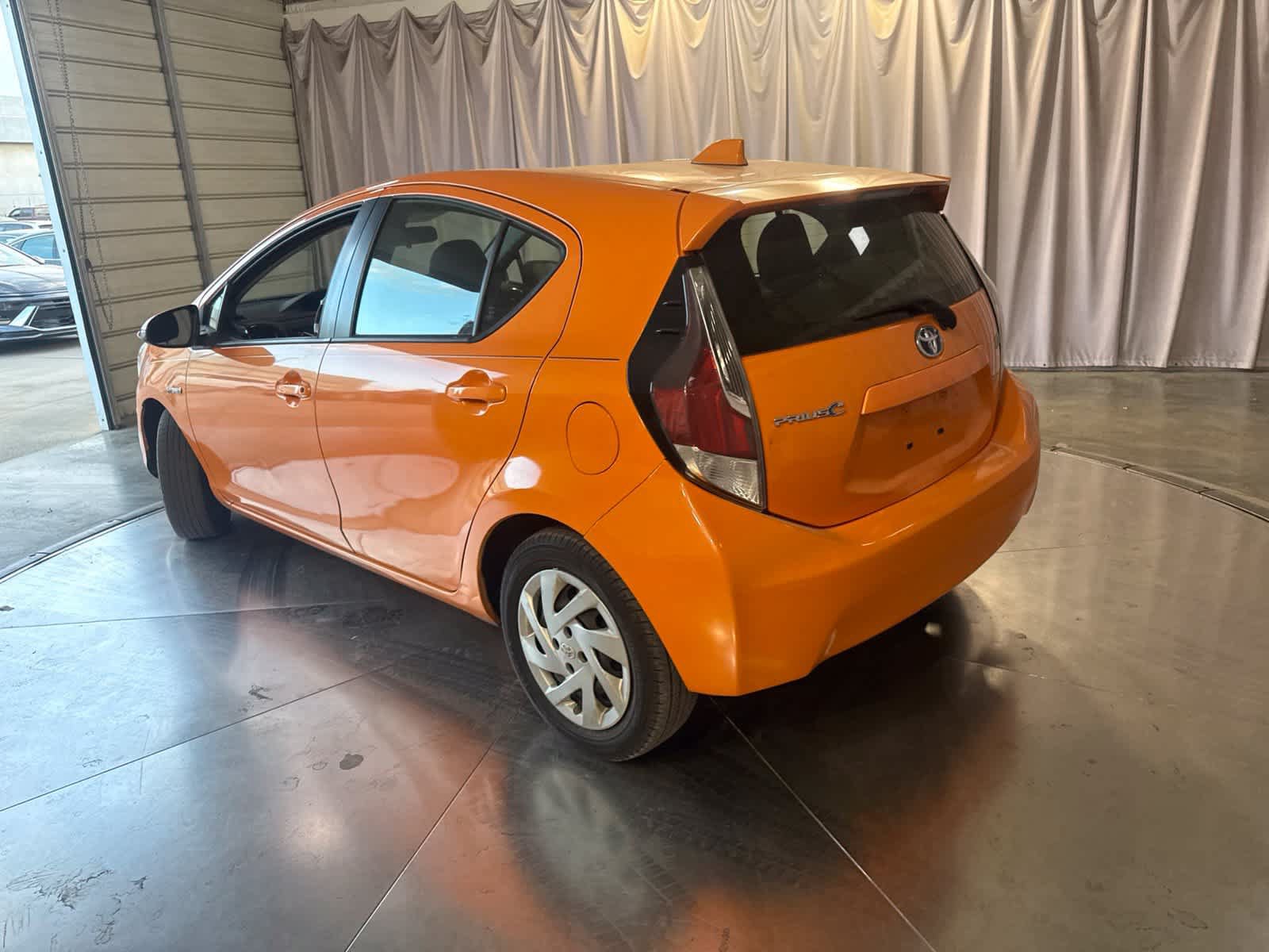 Used 2016 Toyota Prius C Three FWD image 7